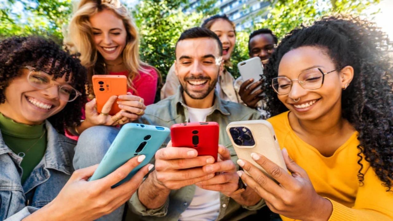 Why Interactive Quizzes Work So Well on Social Media
